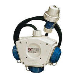 Zeige Details für MENNEKES Dreifachverteiler DELTABOX, 230 V/16 A, 1,5 mtr. Bild von MENNEKES Dreifachverteiler DELTABOX, 230 V/16 A, 1,5 mtr.