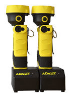 Zeige Details für LA CONT Ladegerät für 2 Handleuchten ADALIT L-2000/3000/4000, 220/240 V Bild von LA CONT Ladegerät für 2 Handleuchten ADALIT L-2000/3000/4000, 220/240 V